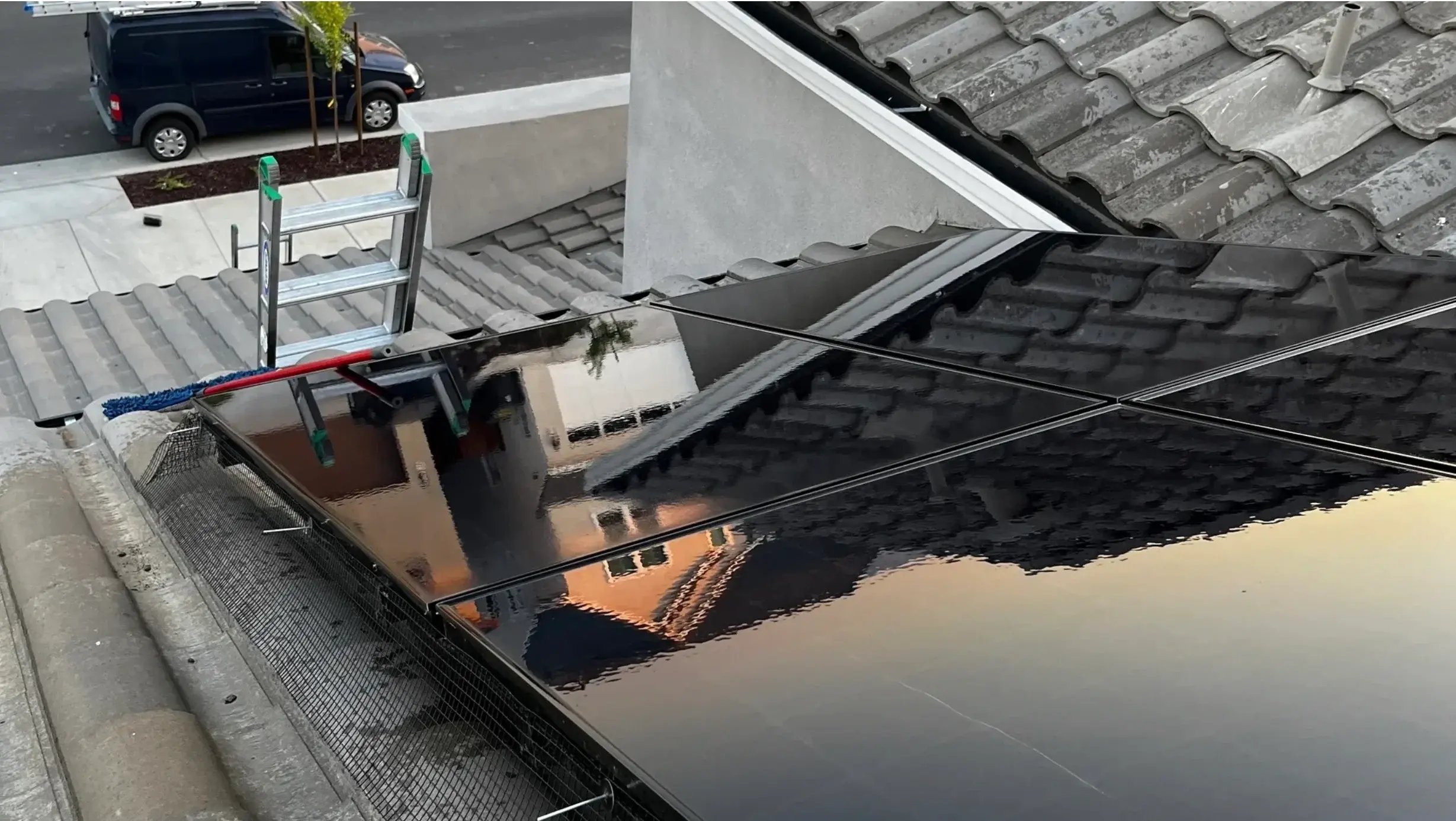 Solar_w_Mesh