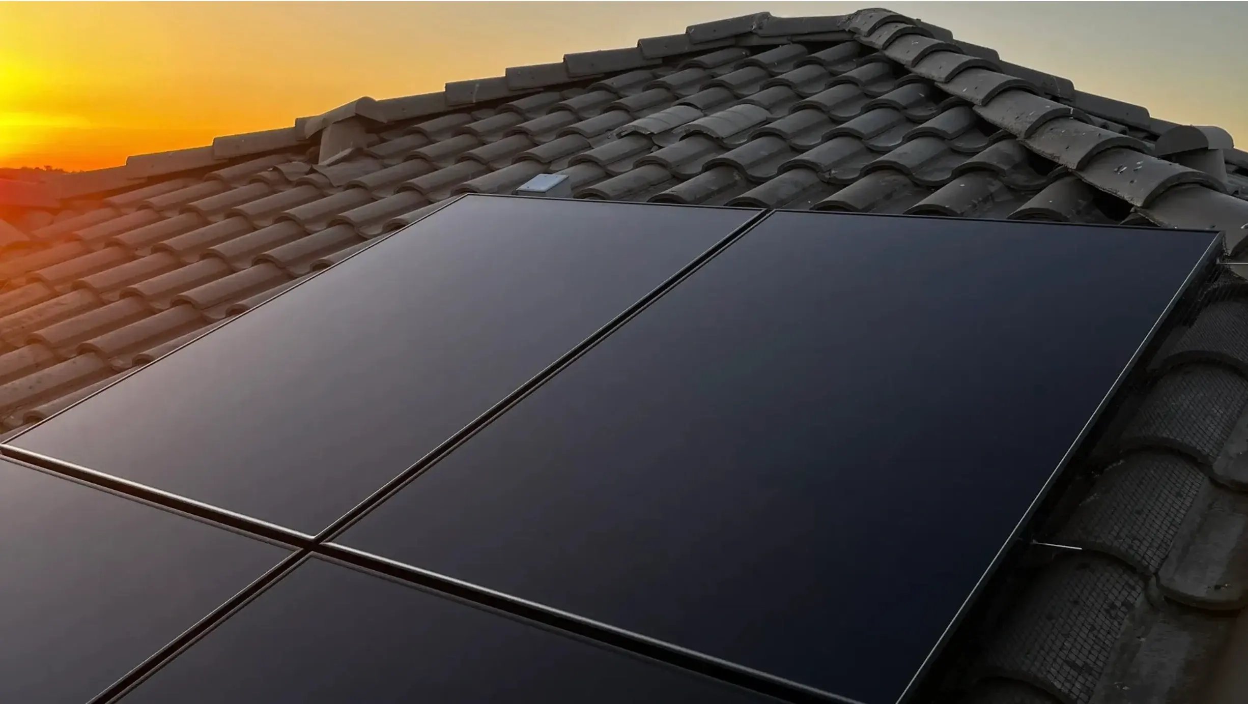 Solar_w_Mesh_3
